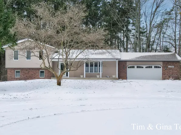 16565 Beechnut Ct, Grand Haven, MI 49417