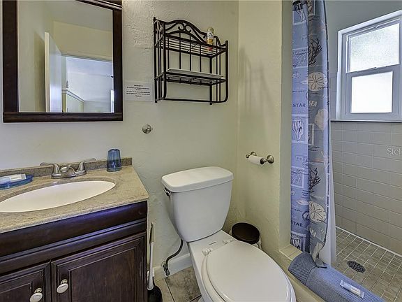 2nd image of 69 W Bay St #102