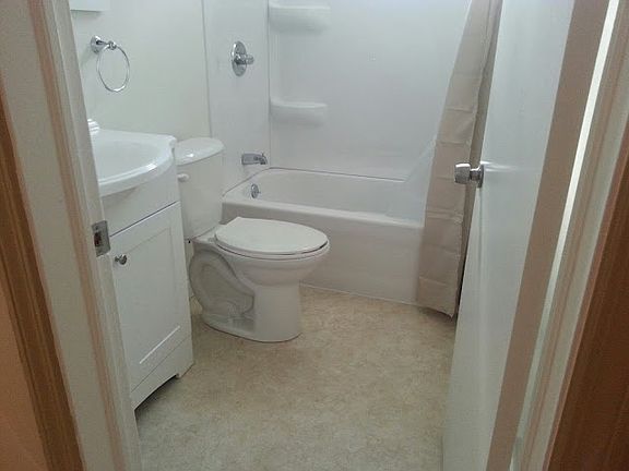 3rd image of 2609 Cobb Rd