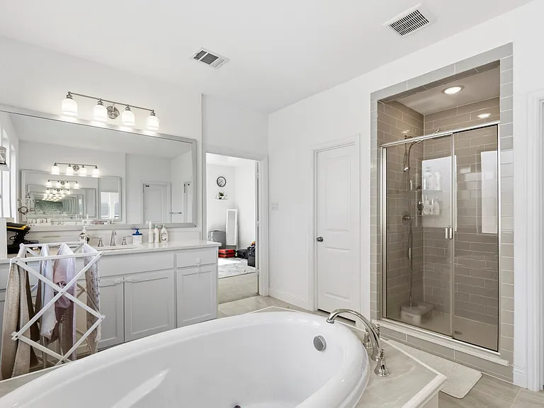 5101 Sailcloth St — Photo 22