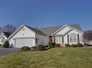 89 Albury Dr, Rochester, NY 14626