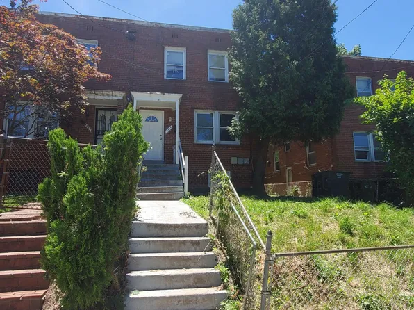 4625 Hillside Rd SE, Washington, DC 20019