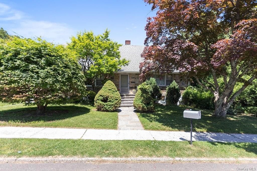 102 Parkview Avenue E West Harrison NY 10604 Zillow