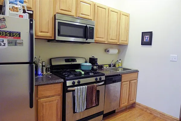 Rented by Corcoran | media 10