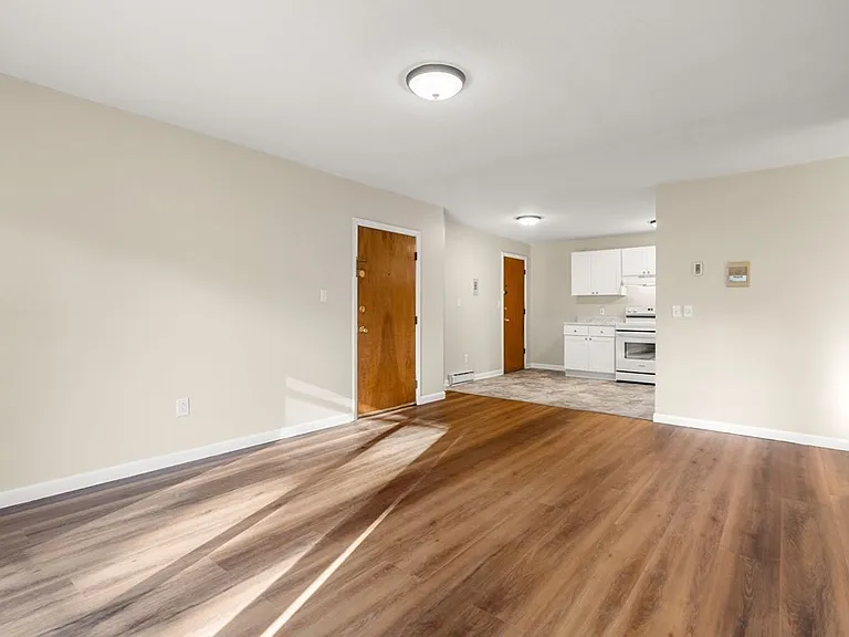 87 Cedar St #5 — Photo 19