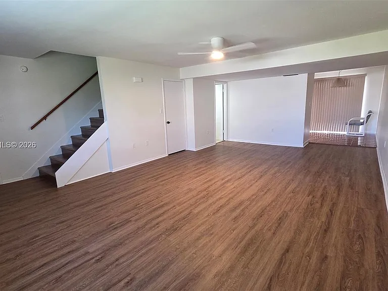 180 Cypress Way E #E230 — Photo 17