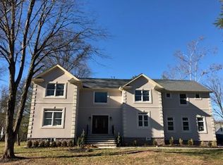 455 Meadow Rd, Bridgewater, NJ 08807