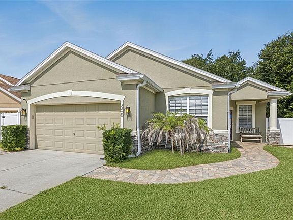 3rd image of 3528 BERKSHIRE WOODS TERRACE