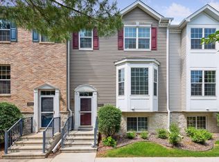 15609 Prospect Rd, Eden Prairie, MN 55347