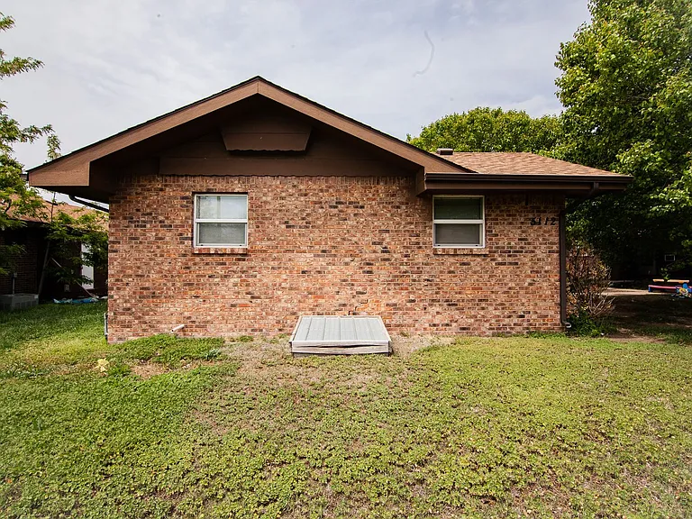 5112 E New Jersey Dr — Photo 13