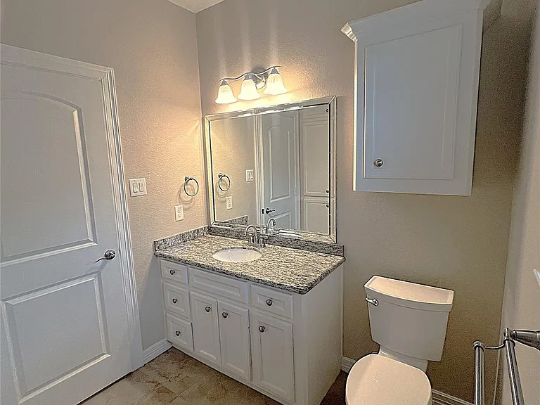 9723 Highland Pointe Dr — Photo 24