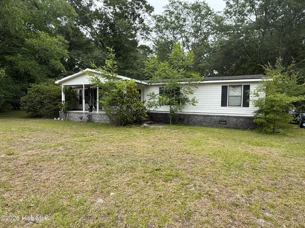 8976 Wildflower Lane NE, Leland, NC 28451