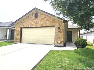 2608 Alamo St, Gonzales, TX 78629