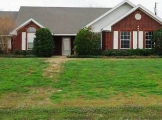 800 Shore Line Dr, Wichita Falls, TX 76308