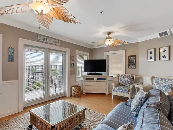 3 15th St #303, Tybee Island, GA 31328