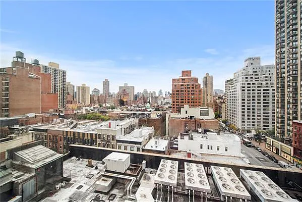 Sold by Focus Real Estate Group | media 8