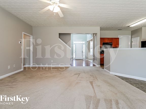 3rd image of 6919 Island Pointe Dr