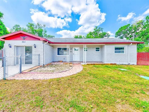 521 E Lumsden Rd, Brandon, FL 33511