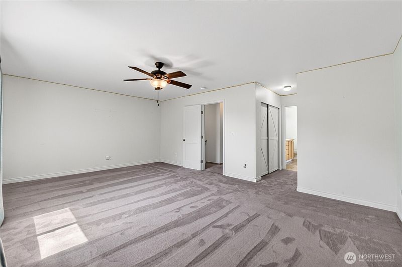 4th image of 10322 249th Street Ct E