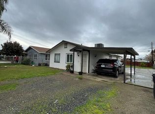 19545 Wallace Rd, Strathmore, CA 93267
