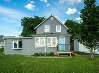 9 Meridian Rd, Mapleton, ND 58059