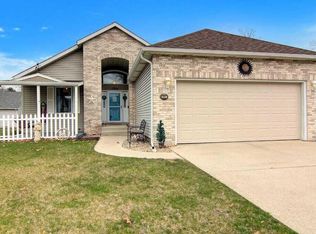 314 White Oak Dr, Michigan City, IN