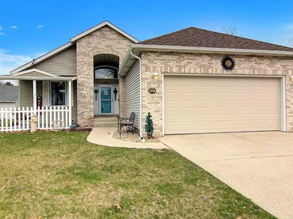 314 White Oak Dr, Michigan City, IN 46360