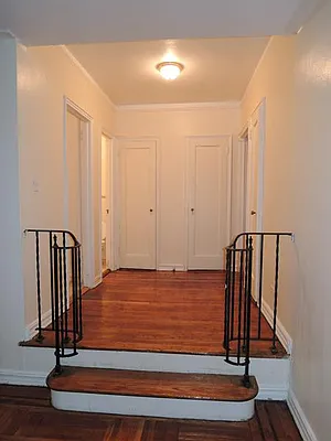 Rented by Lang Realty LLC | media 8