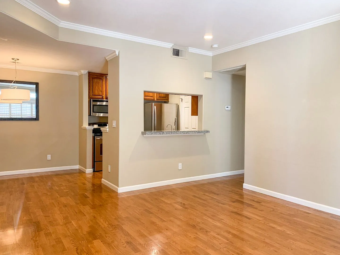 Updated Park Almaden Condo Near Almaden Lake — Photo 4