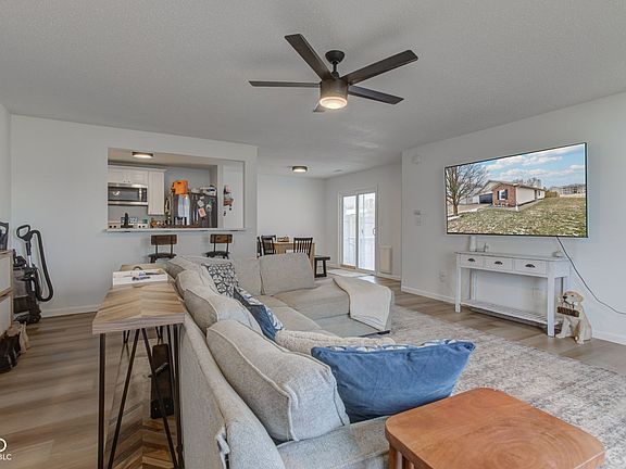 5th image of 1803 Ashley Dr