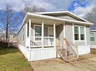 7055 Quarry Rd #277, Amherst, OH 44001