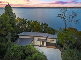 20383 Bay Hill Rd, Huntsville, TX 77320