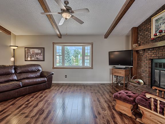 5th image of 7745 Bordeaux Dr
