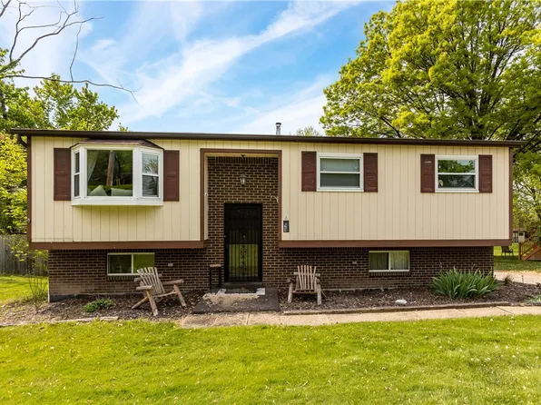 410 Roberts Rd, Pittsburgh, PA 15239