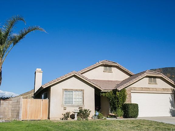 3rd image of 5594 N Cedar Dr