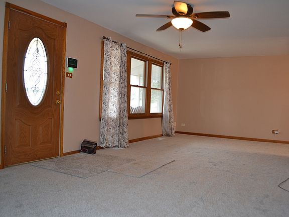 2nd image of 18140 Thomas Ln