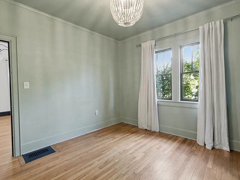 1043 Sharpe Ave — Photo 19