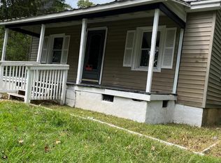 206 Tree Ln, Suffolk, VA 23437
