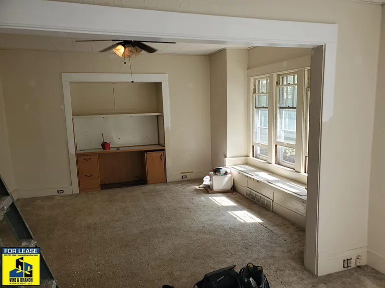 825 S 17th St — Photo 5