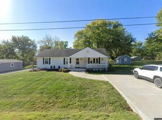 307 W Walnut St, Cleveland, MO 64734