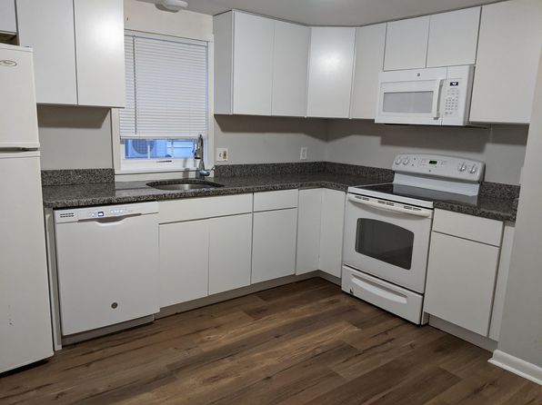 70 Center St #11476556