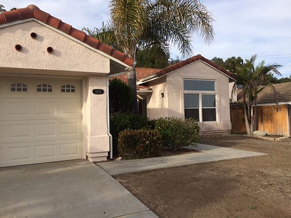 2nd image of 3438 Ashwood Ct