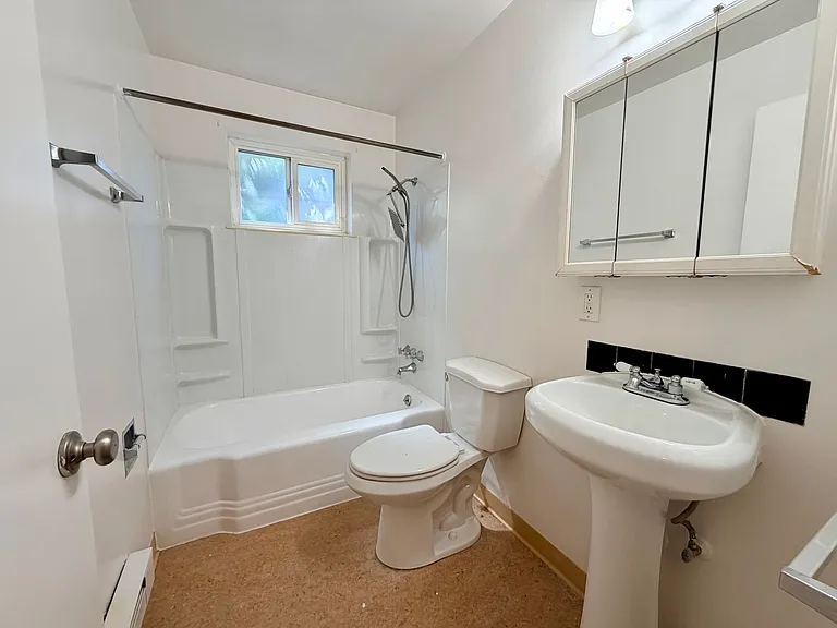 168 Boston St — Photo 16