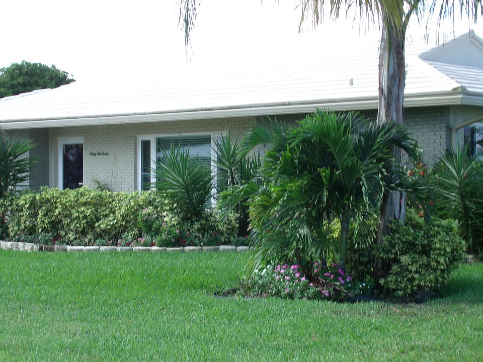 1st image of 6612 NW 98th Ave