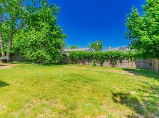 728 Pacific Ave, Beachwood, NJ 08722