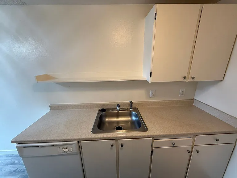 West Hills Village — Photo 31