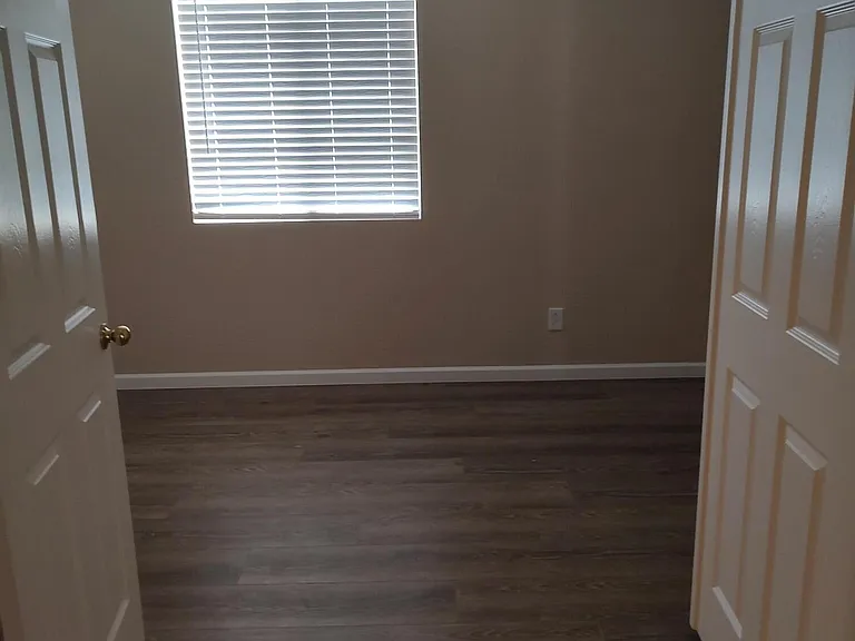590 W Enchanted Desert Dr — Photo 21