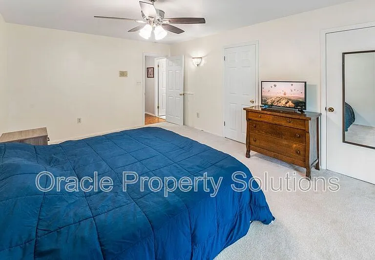 5360 Red Lake Ct — Photo 27