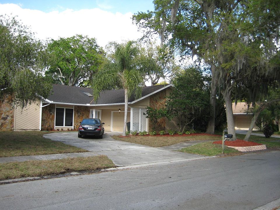 1st image of 621 Fayette Dr S