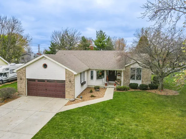 747 Park St, Manteno, IL 60950